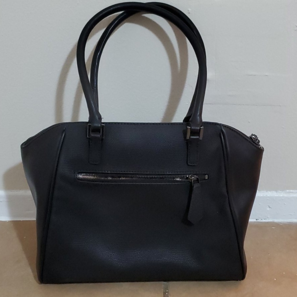 Black Guess Satchel - Picture 2 of 4
